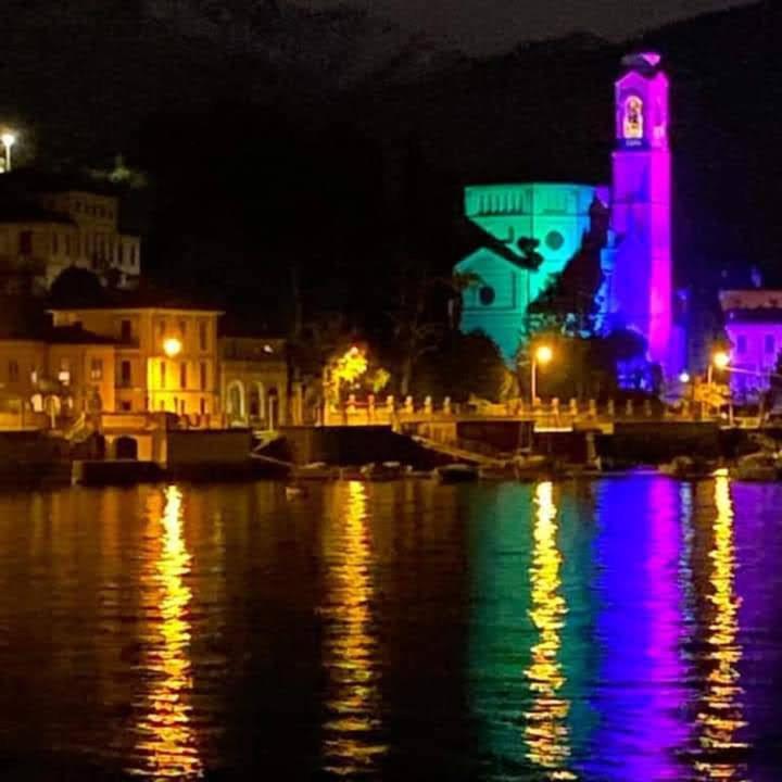 Casa Intignano - Camera Con Bagno E Portico Vista Lago Tremezzo Kültér fotó
