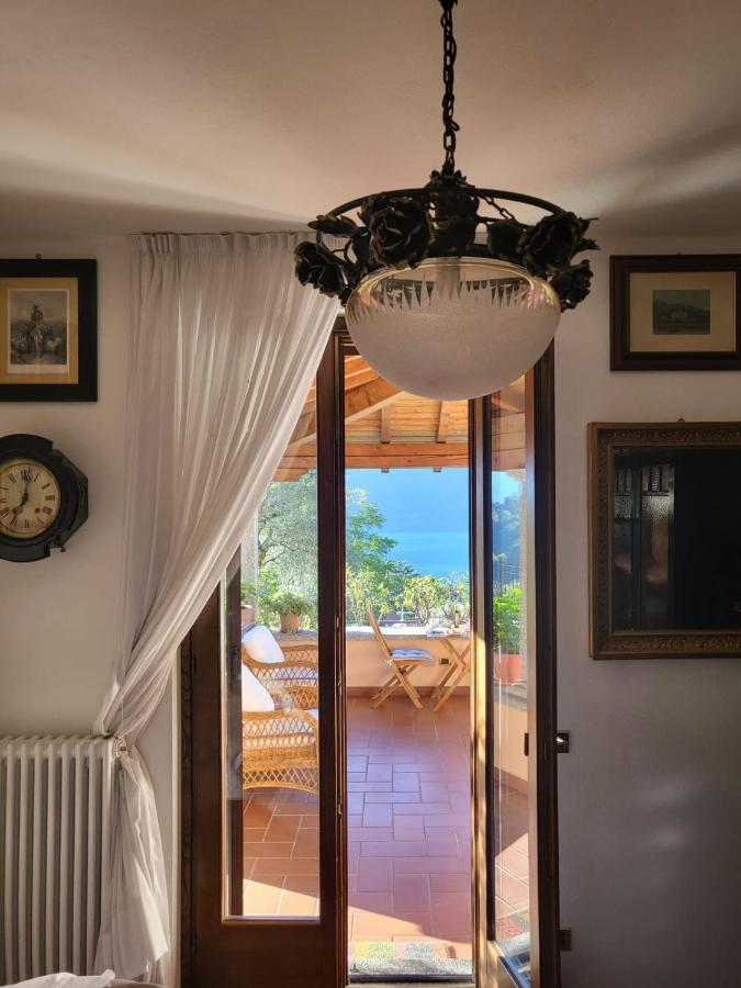 Casa Intignano - Camera Con Bagno E Portico Vista Lago Tremezzo Kültér fotó