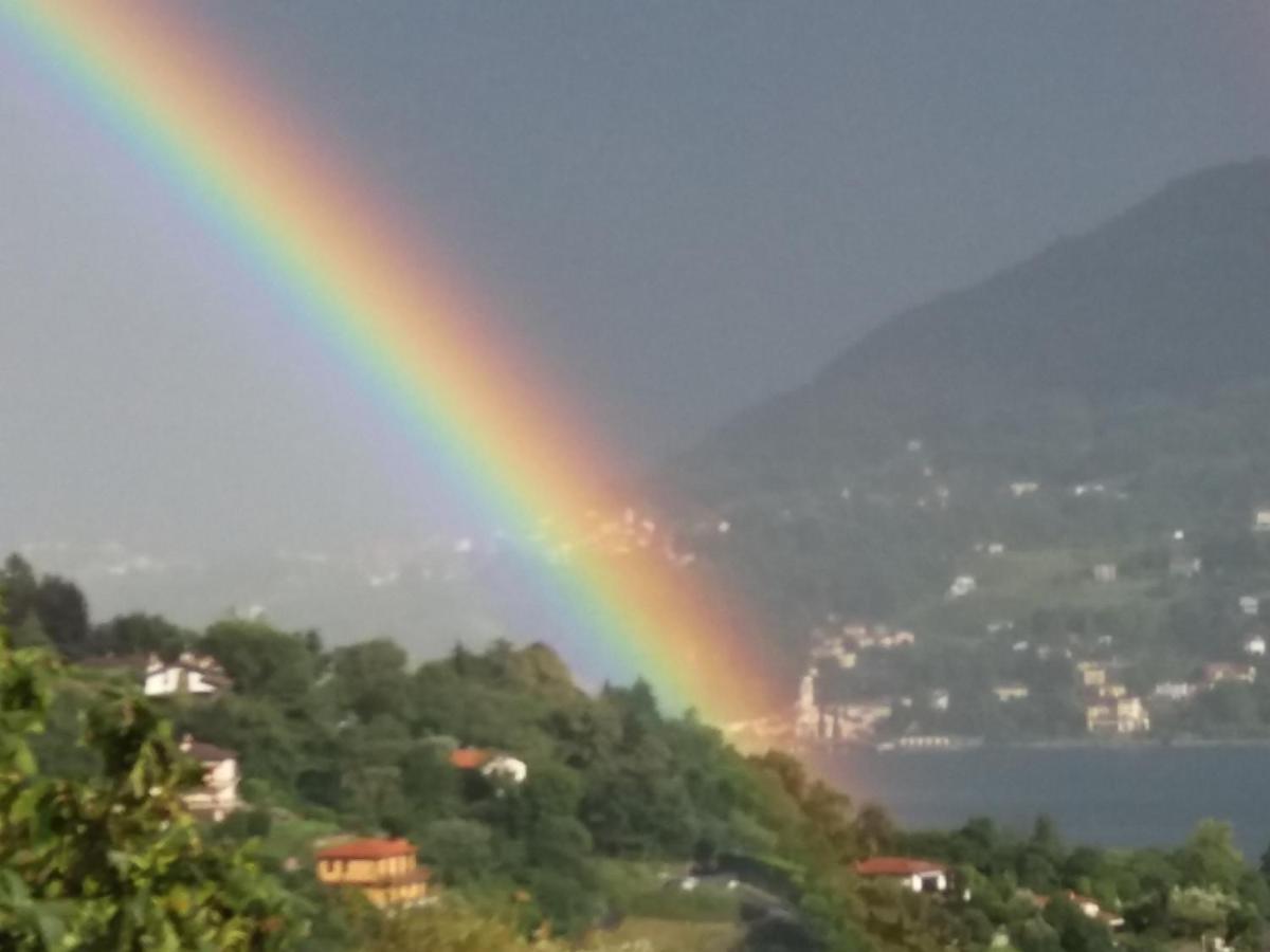 Casa Intignano - Camera Con Bagno E Portico Vista Lago Tremezzo Kültér fotó