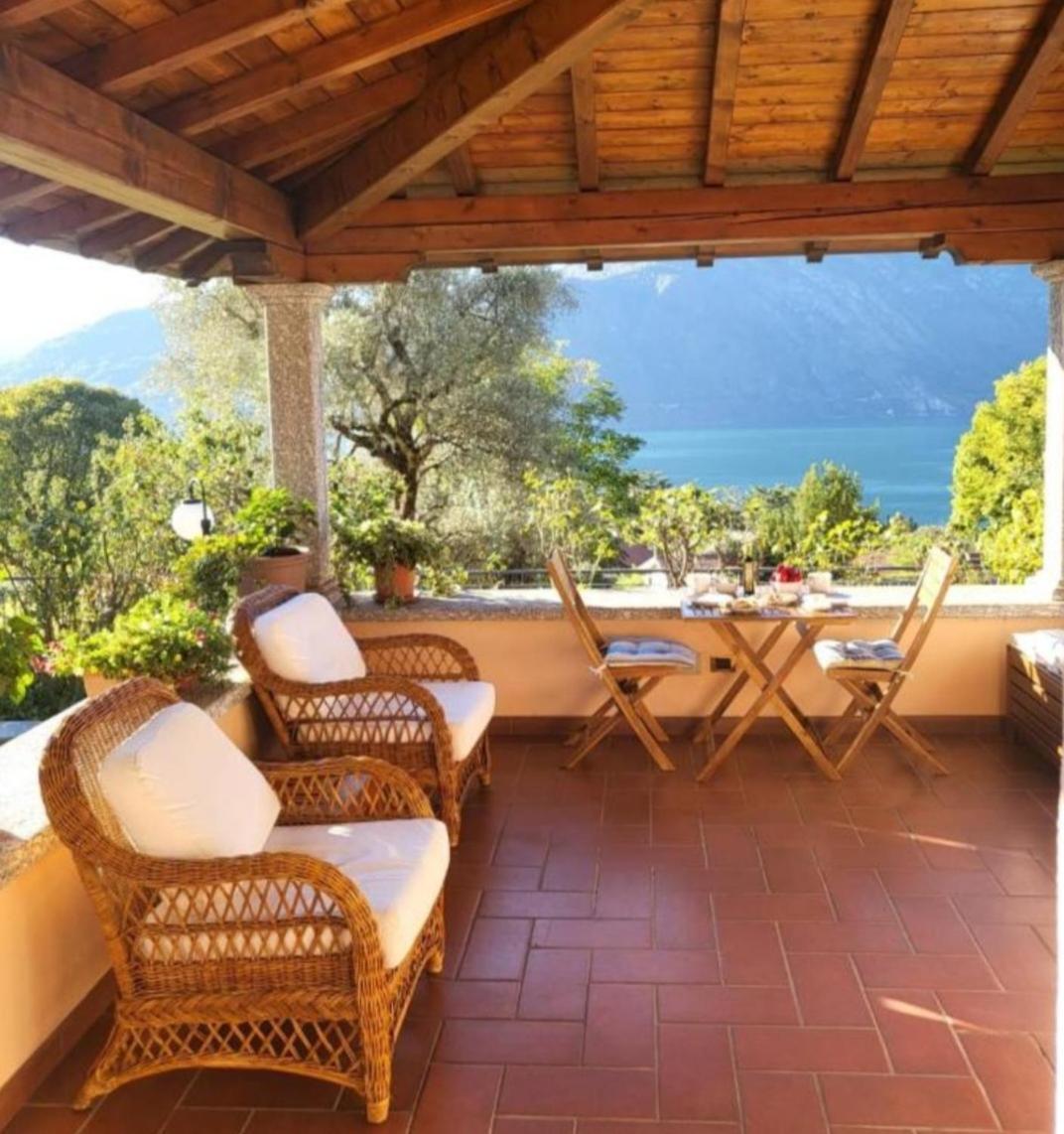 Casa Intignano - Camera Con Bagno E Portico Vista Lago Tremezzo Kültér fotó